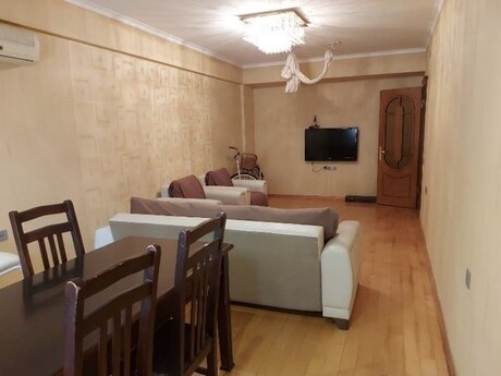 Объект - м. Элмляр Академиясы - 84 м²