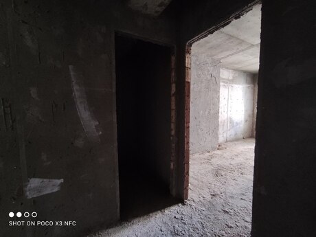 4 otaqlı yeni tikili - Əhmədli q. - 153 m²