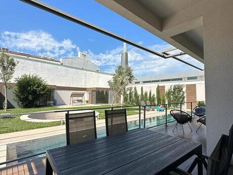 7 otaqlı həyət evi/bağ evi - Bilgəh q. - 600 m²