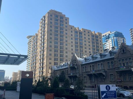 4 otaqlı yeni tikili - 28 May m. - 241 m²