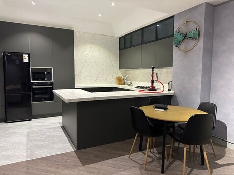 3-комн. новостройка - м. Шах Исмаил Хатаи - 120 м²