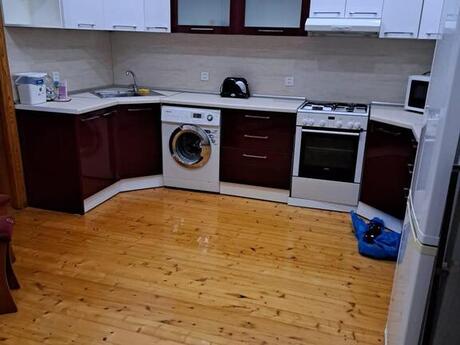 6 otaqlı həyət evi, 360 m², Görədil: 270 000 ₼ 5