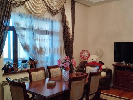 6-комн. дом/дача - пос. Горадил - 360 м²