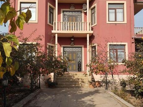 6-комн. дом/дача - пос. Горадил - 360 м²