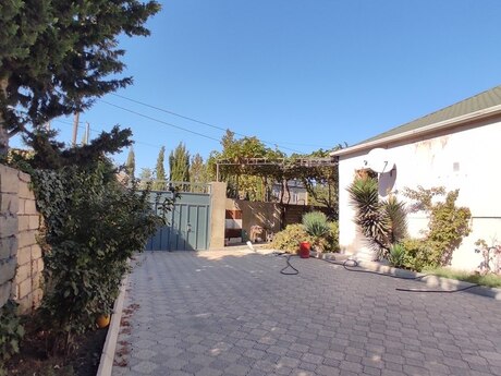 Объявление №4647391 - Баку, пос. Новханы, 3-комн., 110 м²