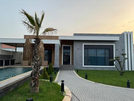 5 otaqlı həyət evi/bağ evi - Mərdəkan q. - 240 m²