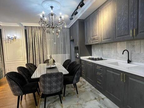 3 otaqlı yeni tikili - 8 Noyabr m. - 110 m²