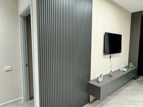 2-комн. новостройка - м. 8 ноября - 70 м²