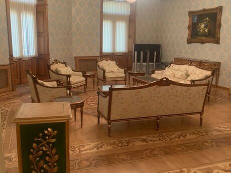 7-комн. вторичка - м. Сахил - 350 м²