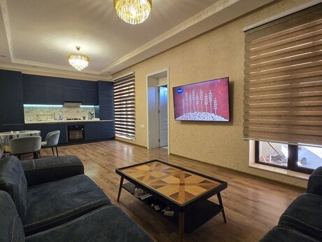 3 otaqlı həyət evi/bağ evi - Novxanı q. - 120 m²
