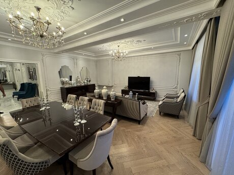 4 otaqlı yeni tikili - Şah İsmayıl Xətai m. - 266 m²
