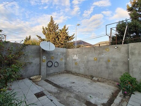 3 otaqlı həyət evi/bağ evi - Pirşağı q. - 100 m²