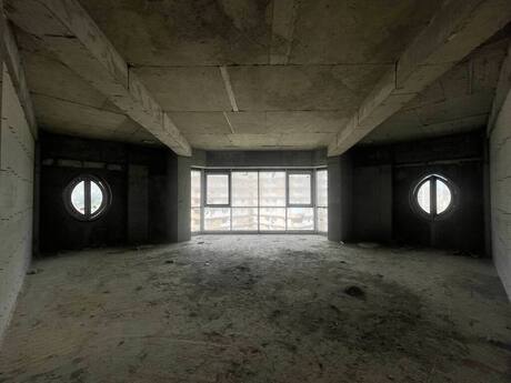 4 otaqlı yeni tikili - Nizami m. - 236 m²