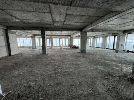 10 otaqlı yeni tikili - Şah İsmayıl Xətai m. - 1000 m²