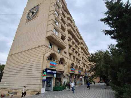 Elan №4684659 - Bakı, İçəri Şəhər m., 3 otaqlı, 85 m², 9/10 mərtəbə