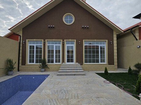 3 otaqlı həyət evi/bağ evi - Şüvəlan q. - 130 m²