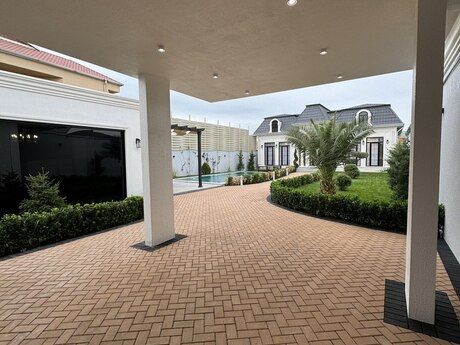 4 otaqlı həyət evi/bağ evi - Mərdəkan q. - 220 m²
