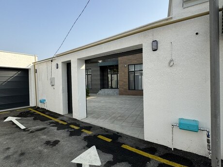 4 otaqlı həyət evi/bağ evi - Mərdəkan q. - 150 m²