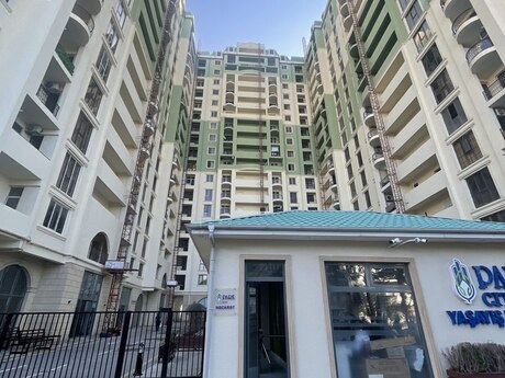 Obyekt - Neftçilər m. - 250 m²