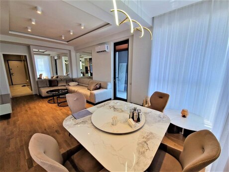4-комнатная квартира, 140 м², Bayıl: 900 000 ₼ 4