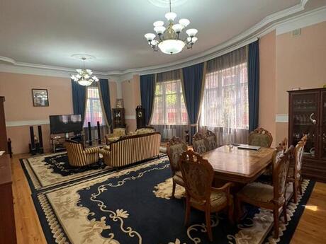 6 otaqlı həyət evi, 330 m², Neftçilər: 450 000 ₼ 4
