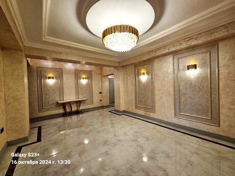 Elan №4697521 - Bakı, Nəsimi r., 4 otaqlı, 205 m², 15/18 mərtəbə