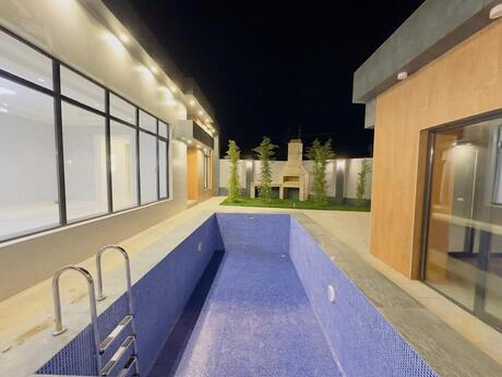 4 otaqlı həyət evi/bağ evi - Şüvəlan q. - 150 m²