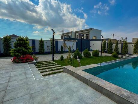 5 otaqlı həyət evi/bağ evi - Mərdəkan q. - 300 m²