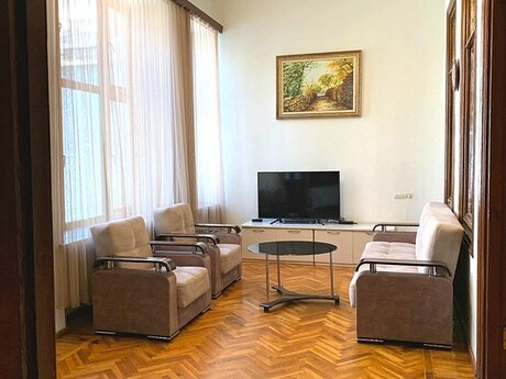 3-комнатная квартира, 110 м², Sahil: 390 000 ₼ 3