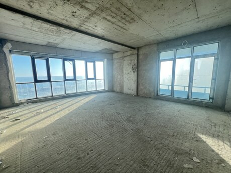 3-комн. новостройка - м. Шах Исмаил Хатаи - 192 м²