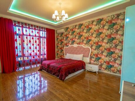6 otaqlı həyət evi/bağ evi - Qusar - 280 m²