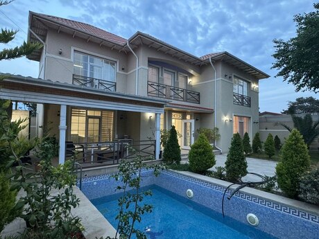 4 otaqlı həyət evi/bağ evi - Mərdəkan q. - 300 m²