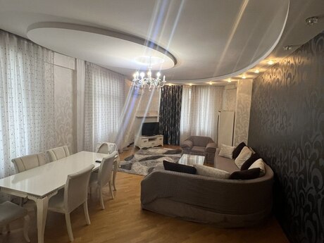 2 otaqlı yeni tikili - Kubinka q. - 100 m²