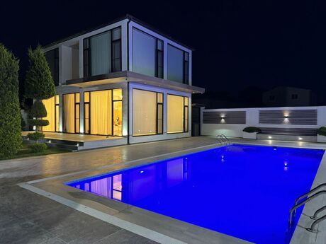 5 otaqlı həyət evi/bağ evi - Şüvəlan q. - 420 m²