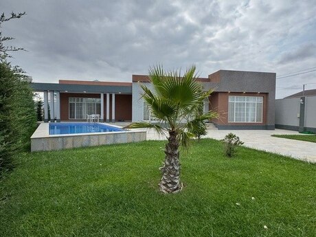 5 otaqlı həyət evi/bağ evi - Mərdəkan q. - 260 m²