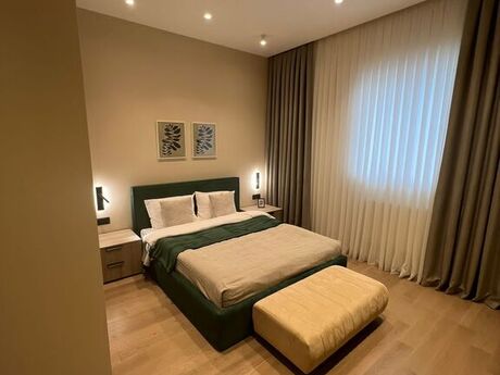 3 otaqlı yeni tikili - Ağ şəhər q. - 150 m²