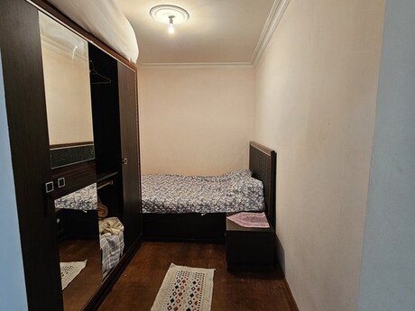 2-комн. дом/дача - м. 8 ноября - 50 м²