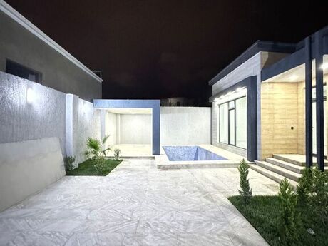 4 otaqlı həyət evi/bağ evi - Şüvəlan q. - 160 m²