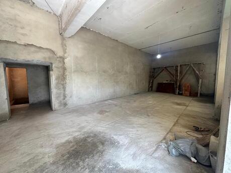 Obyekt - 28 May m. - 377 m²