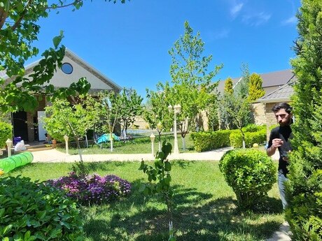 4 otaqlı həyət evi/bağ evi - Şüvəlan q. - 200 m²