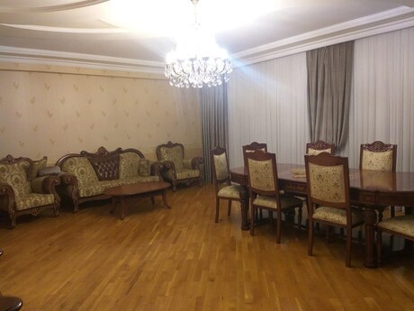 Elan №4716912 - Bakı, Xalqlar Dostluğu m., 6 otaqlı, 320 m², 12/17 mərtəbə