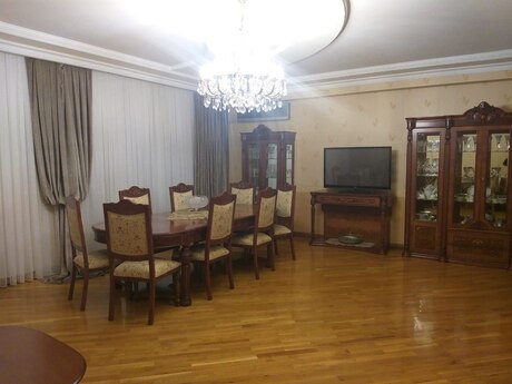 6 otaqlı yeni tikili - Xalqlar Dostluğu m. - 320 m²