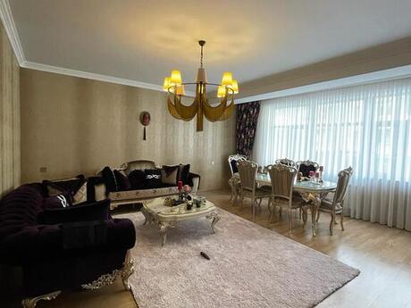 3 otaqlı yeni tikili - Şah İsmayıl Xətai m. - 147 m²