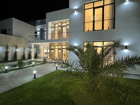 4 otaqlı həyət evi/bağ evi - Mərdəkan q. - 300 m²