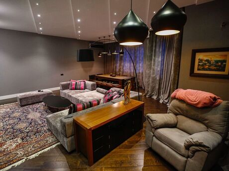 4 otaqlı mənzil, 201 m², 28 May: 780 000 ₼ 2