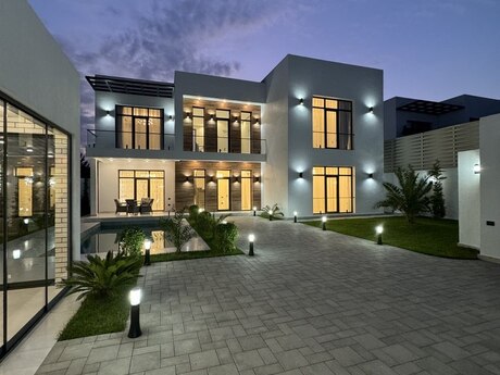 4 otaqlı həyət evi/bağ evi - Mərdəkan q. - 300 m²