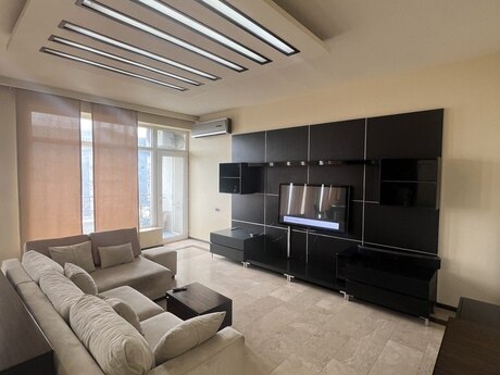 3 otaqlı yeni tikili - Elmlər Akademiyası m. - 110 m²