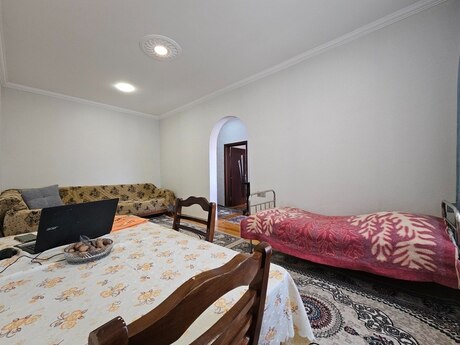 3 otaqlı həyət evi/bağ evi - Xırdalan - 85 m²
