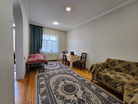 3 otaqlı həyət evi/bağ evi - Xırdalan - 85 m²