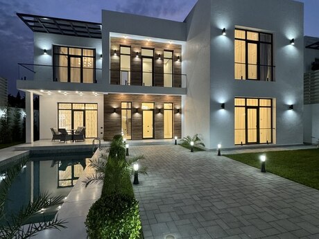 4 otaqlı həyət evi/bağ evi - Mərdəkan q. - 300 m²
